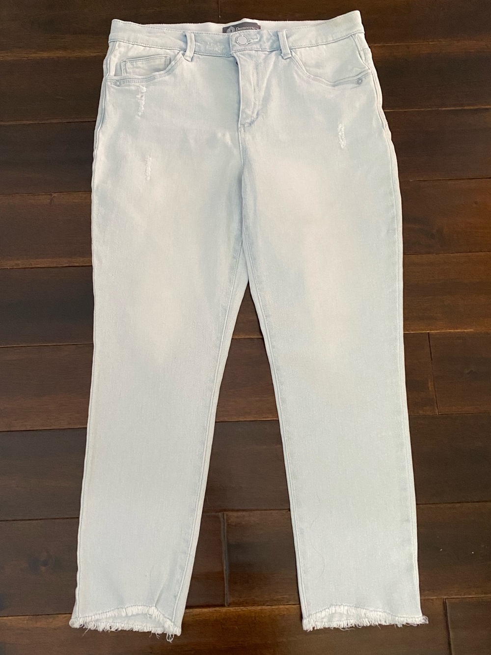 Democracy “Ab” technology Light Wash Cropped Ankle Jeans